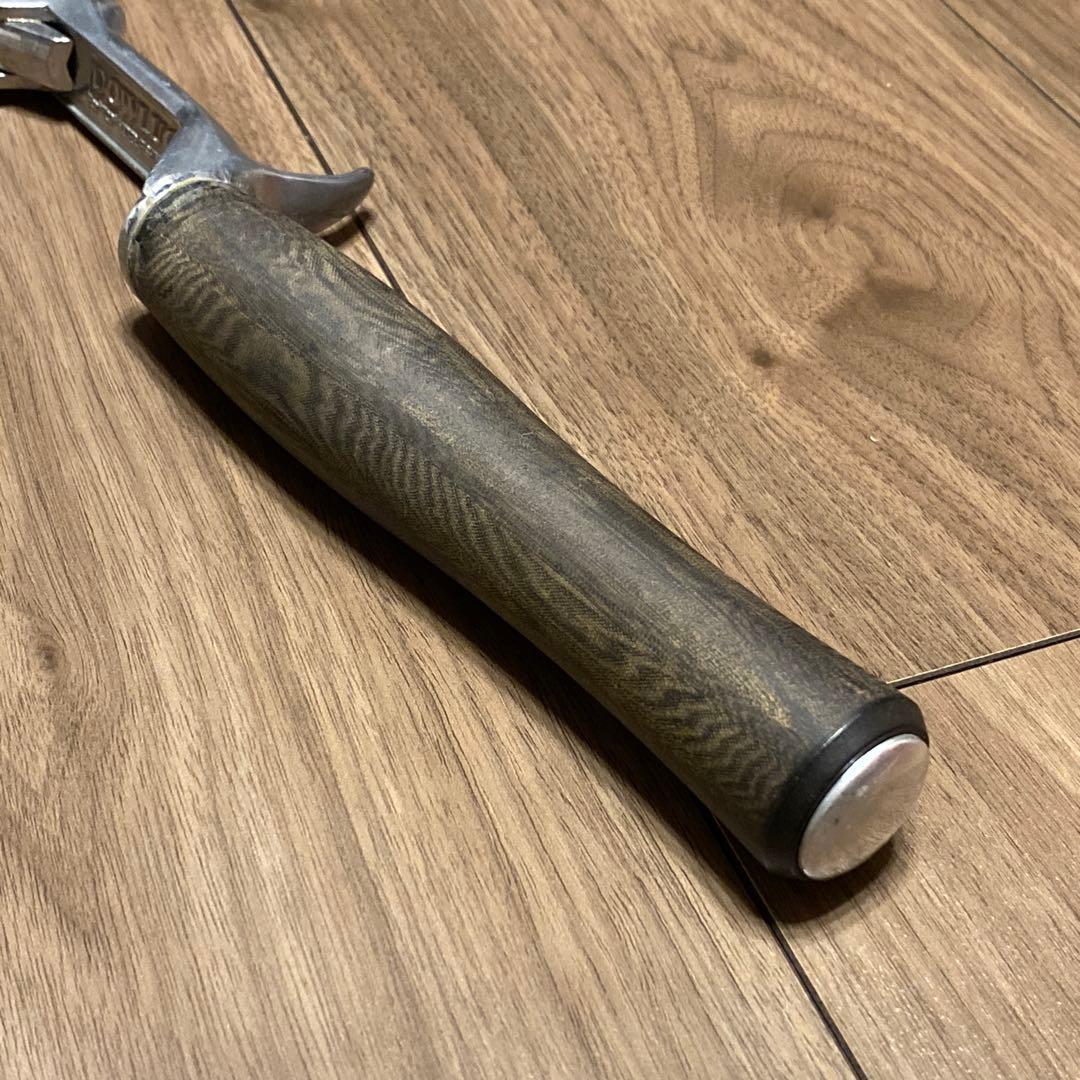 DOWLUCK ドーラック グリップ