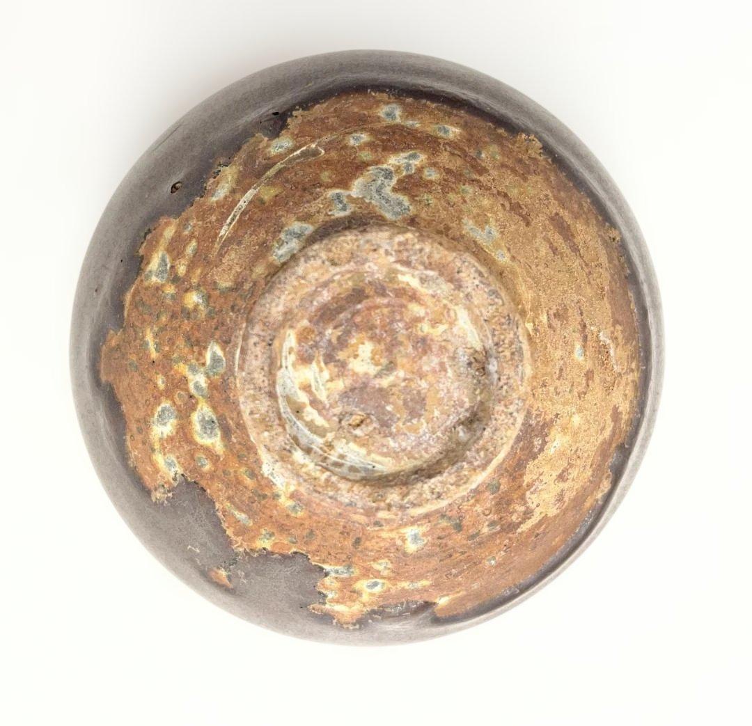 天目茶碗 　口径 12cm 高さ 8cm