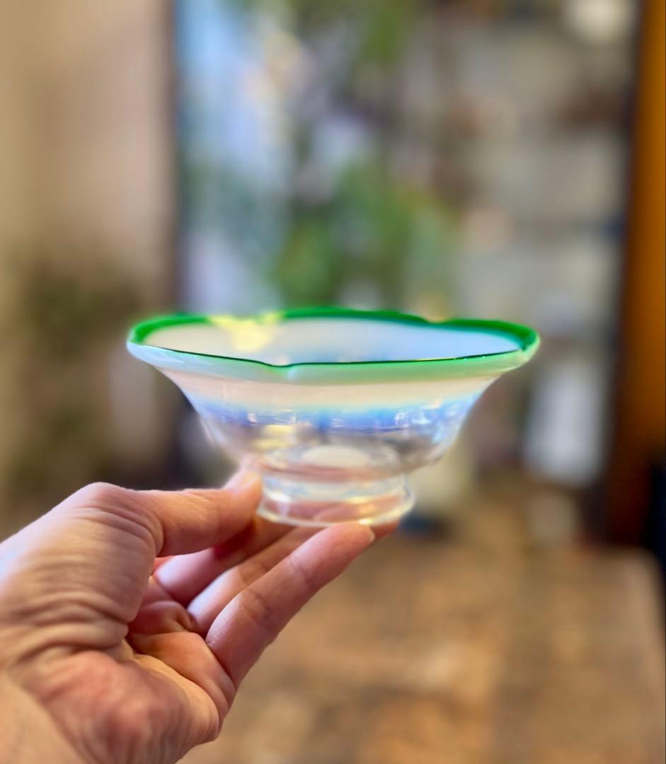 大正ロマン　乳白緑みどり氷コップ　ウランガラス　和ガラス　アンティーク　古道具