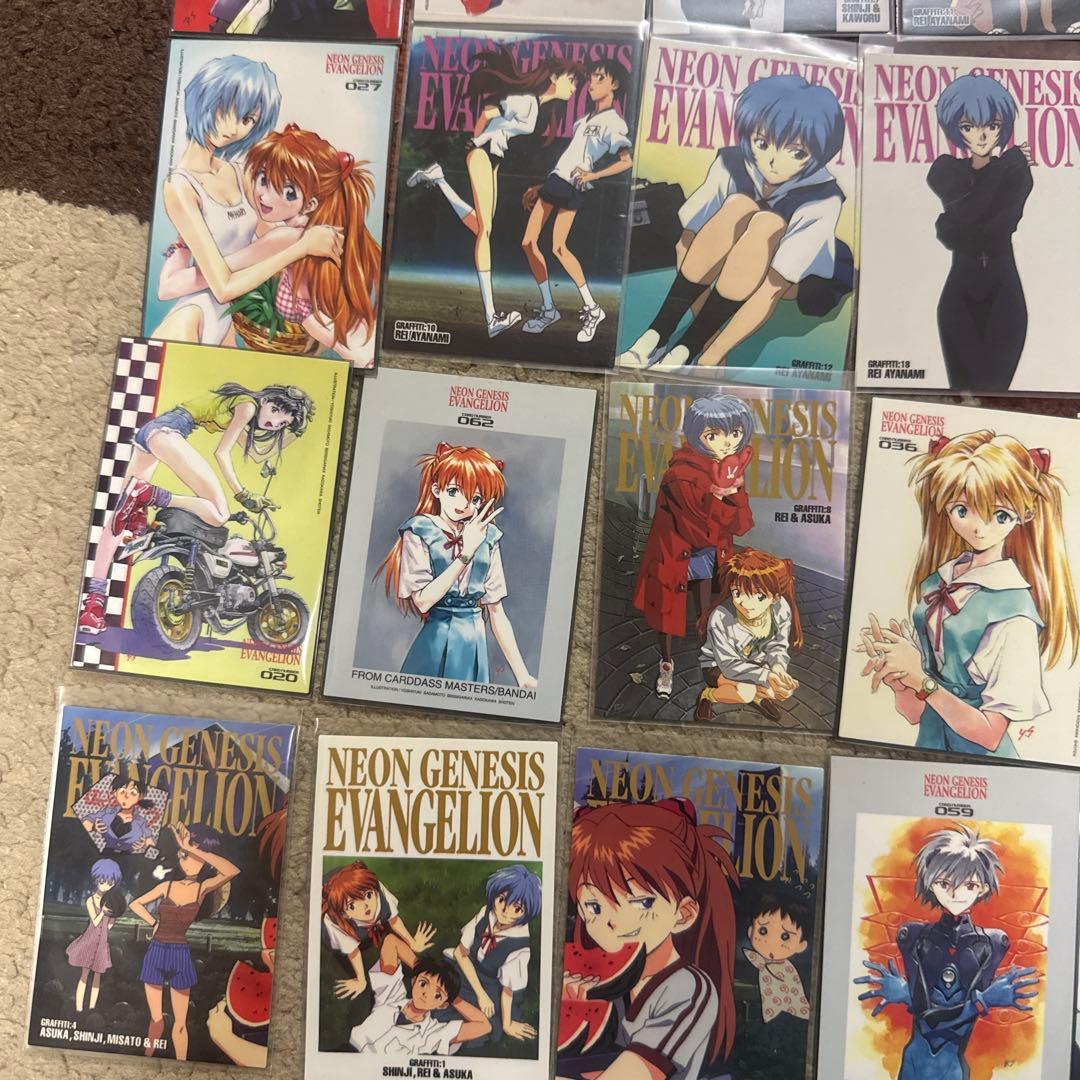 d*7様 エヴァンゲリオン　トレカ、雑誌等まとめ売り！