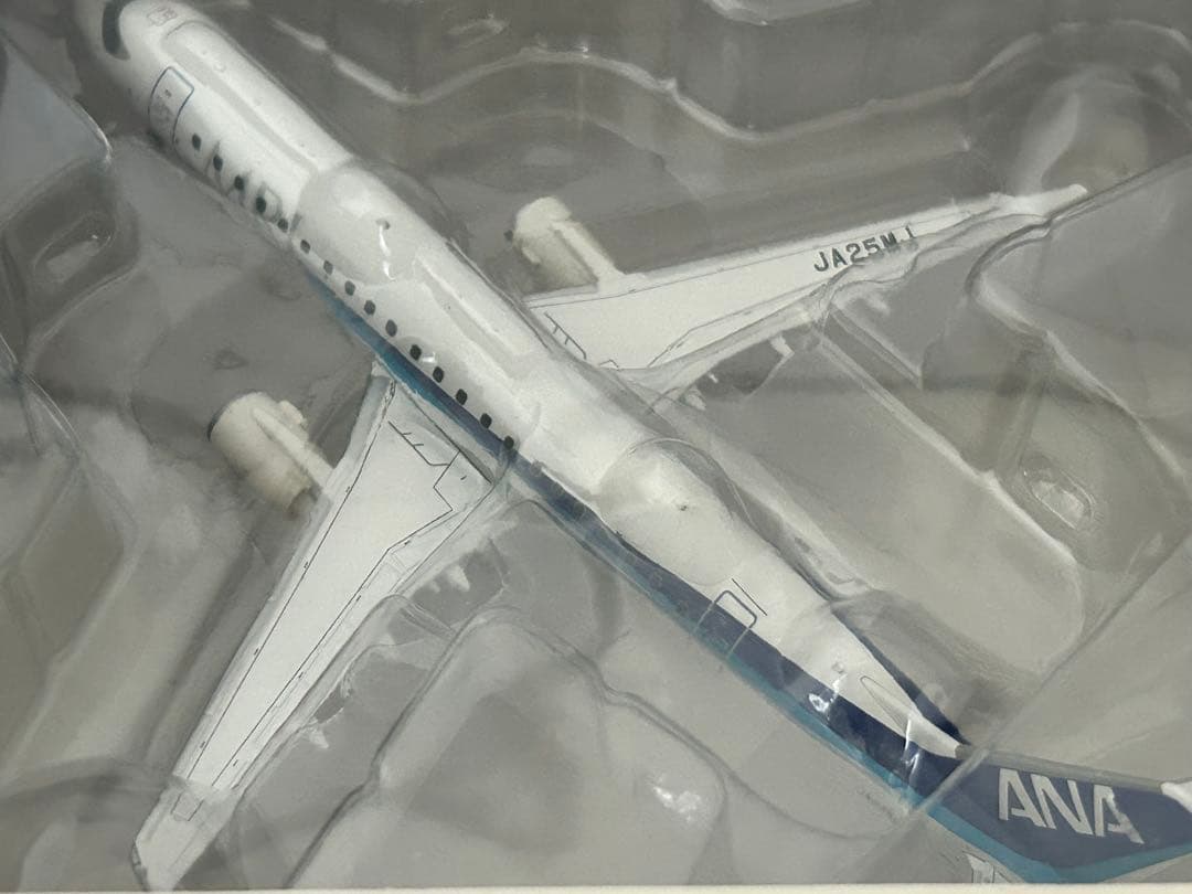ANA MRJ90 1:200 全日空商事　 飛行試験5号機　MR J90