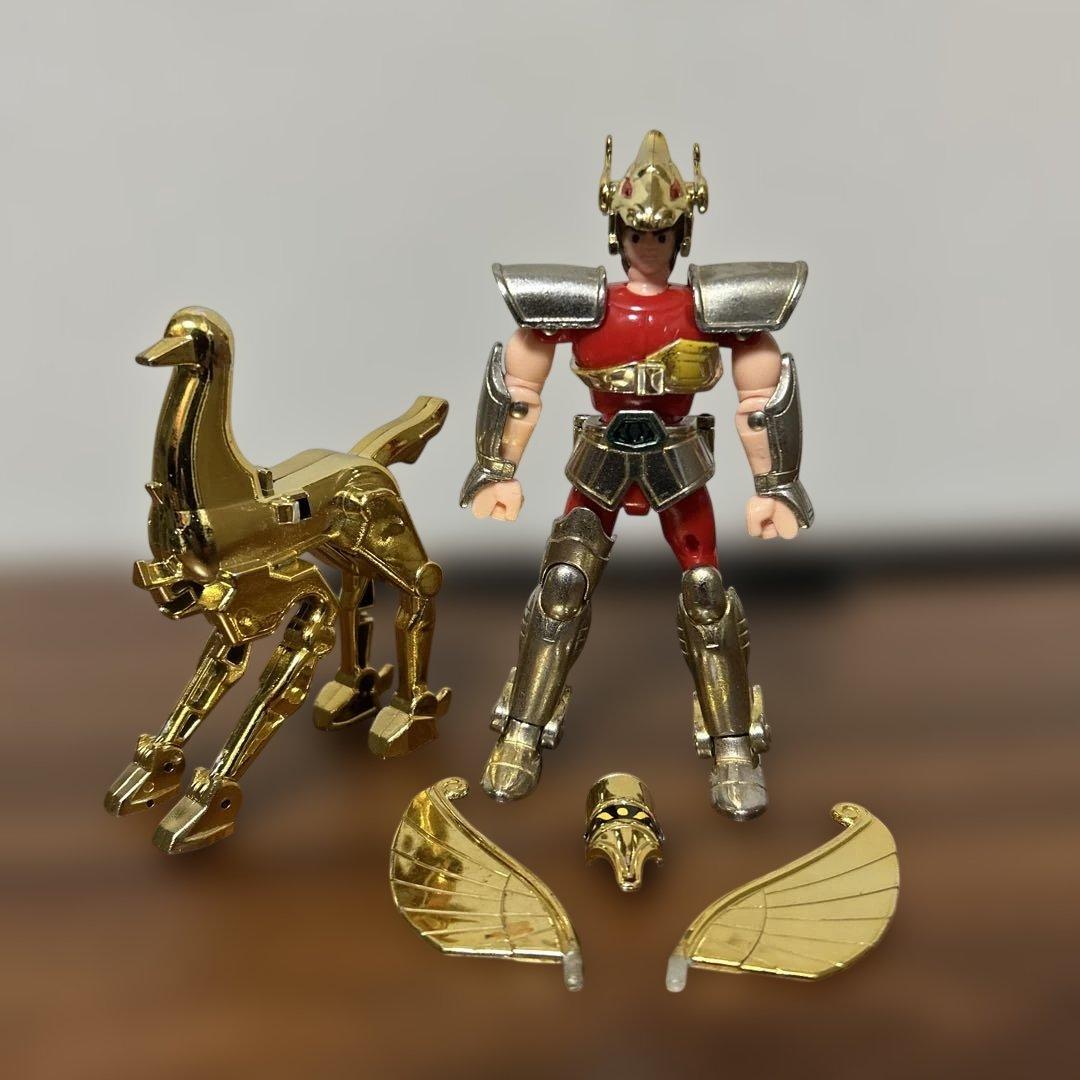 聖闘士星矢　ペガサスクロス　ゴールドバージョン　ジャンク　説明の所を見て下さい。