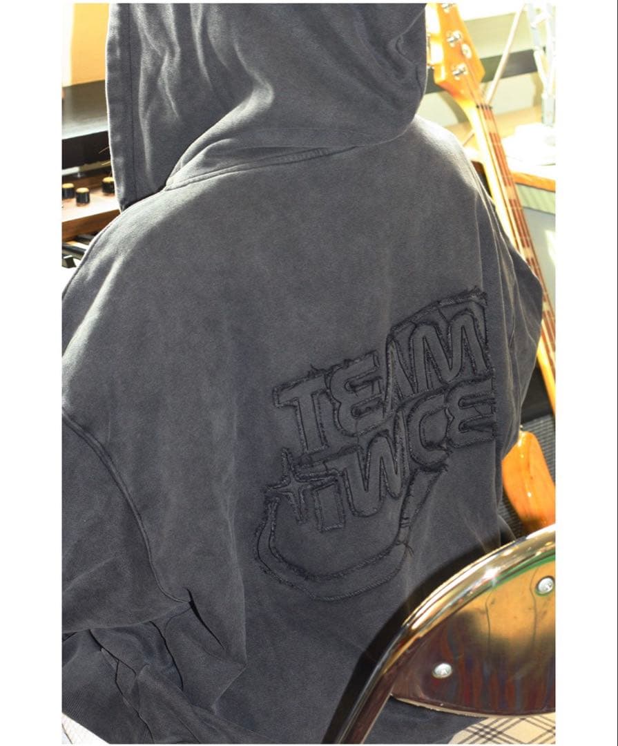 TWICE 10ve universe パーカー フードジップ　ポップアップ