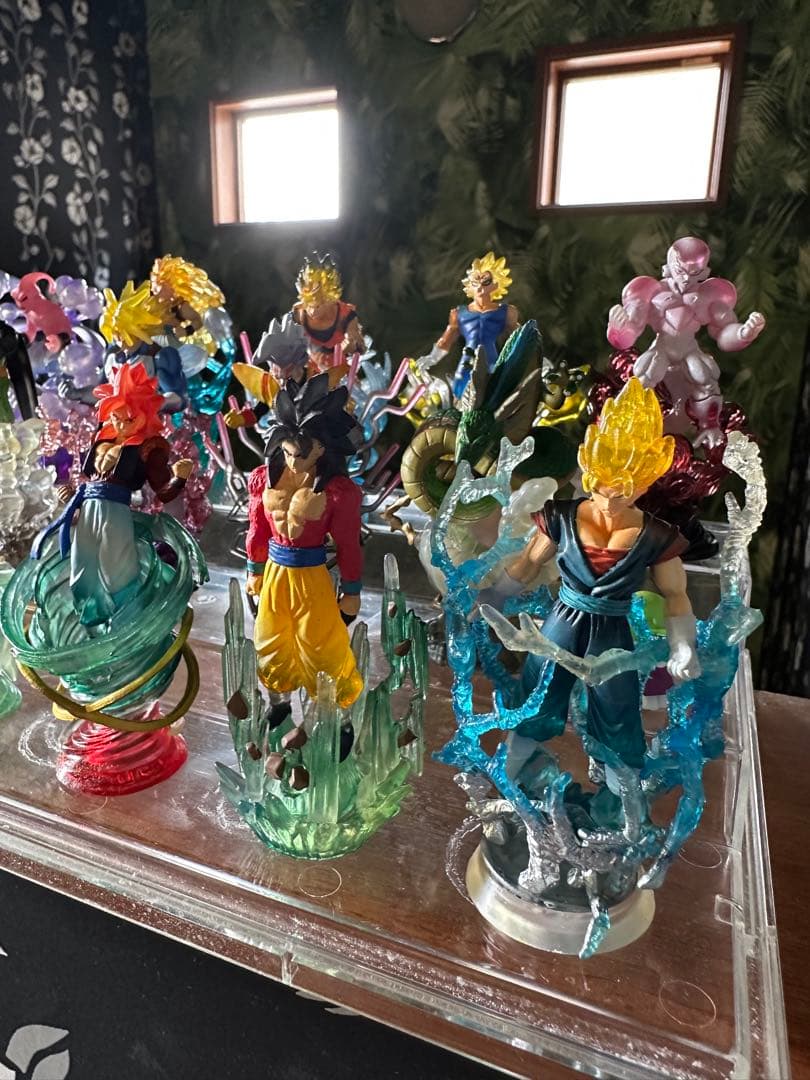 ドラゴンボール キャラクターコレクション フィギュア 超サイヤ人4 神龍