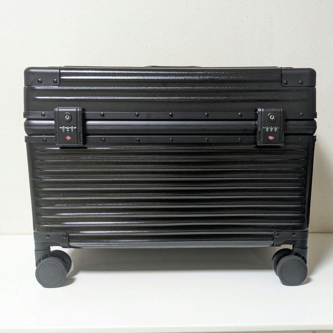 モアエルグ　トップオープンキャリーケース