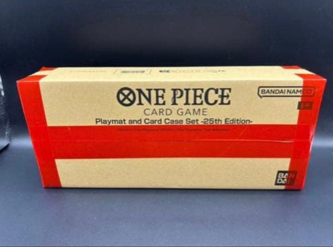 ONE PIECE 25周年記念イベントカードケースとプレイマット完全未開封品