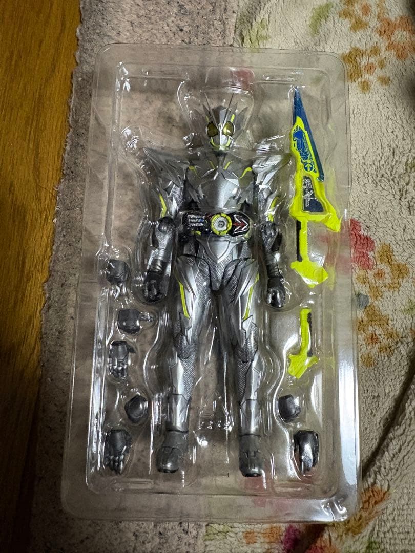 翔*様 メタルクラスタホッパー　仮面ライダー　ゼロワン