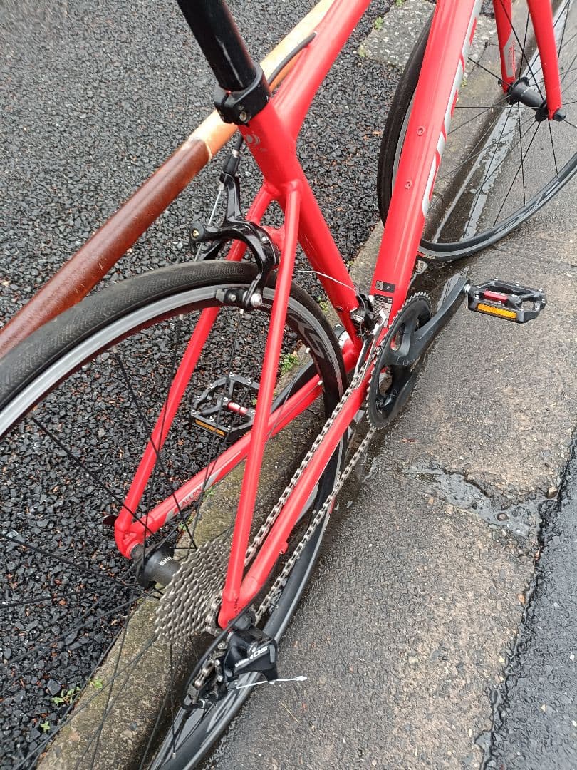 GIANT contend2　ロードバイク　105　11s　引き取り限定