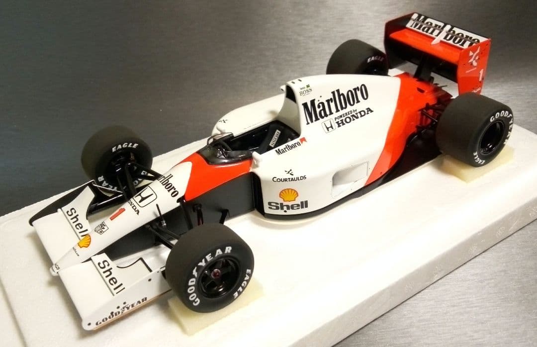 オートアート 1/18 F1 マクラーレン MP4/6 ホンダ A.セナ　専用