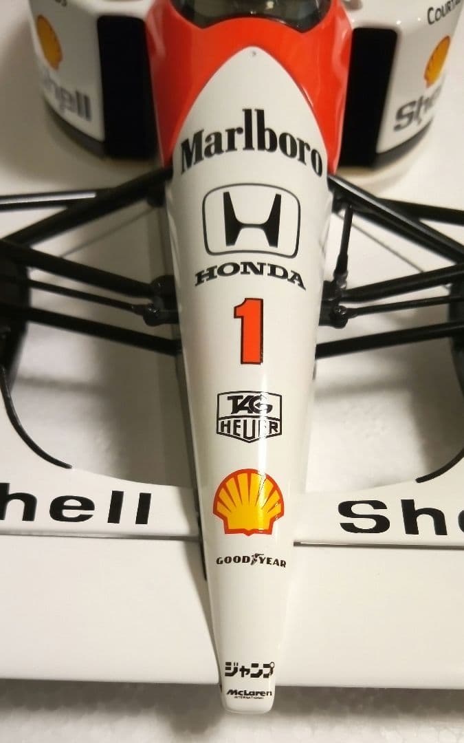 オートアート 1/18 F1 マクラーレン MP4/6 ホンダ A.セナ　専用