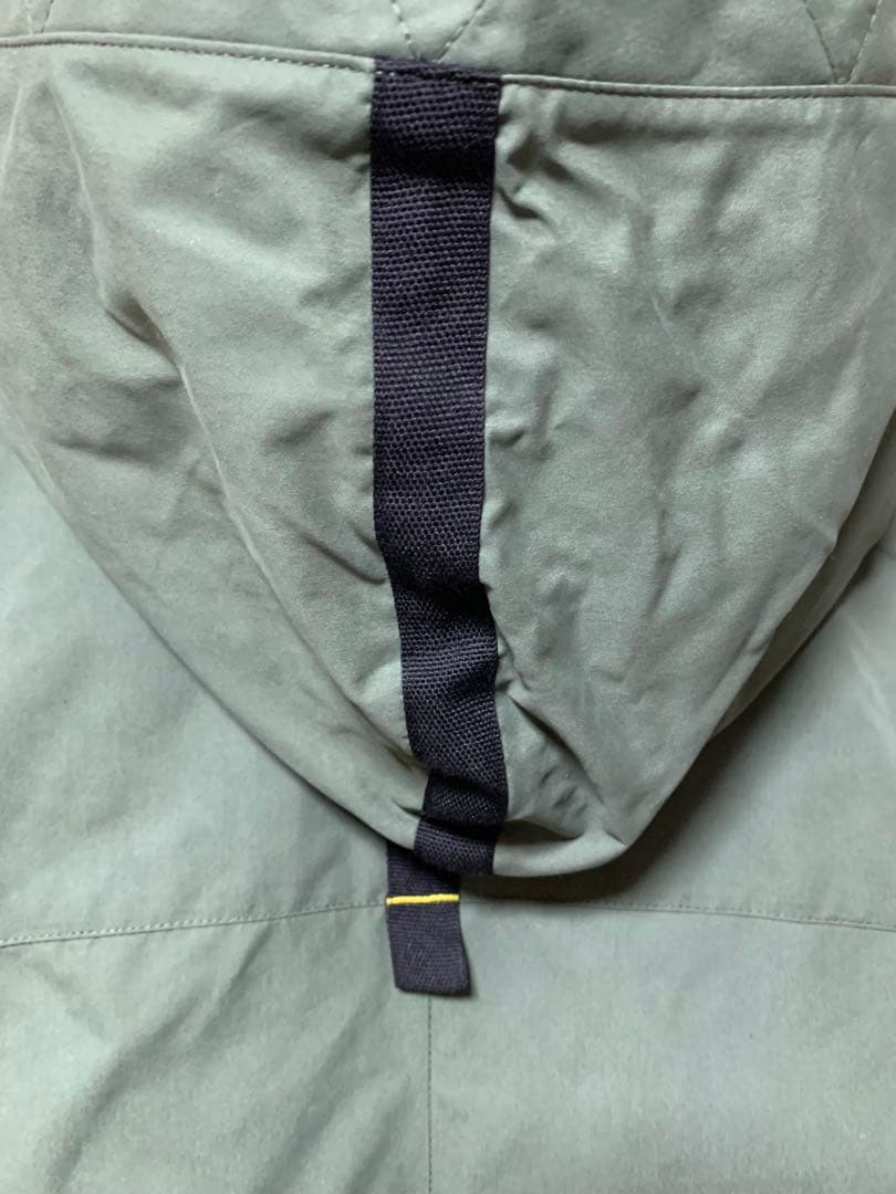 【日本未発売】PUMA FTBLNXT マンチェスター・シティ カーキ コート