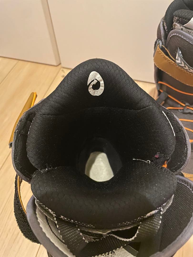 DEELUXE RAY スノーボードブーツ 女性用 USW 4.5