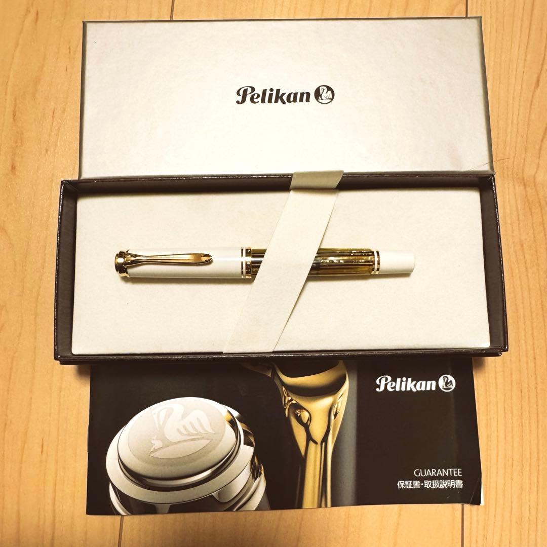 PelikanスーべレーンM400万年筆 ホワイト トータス　M中字