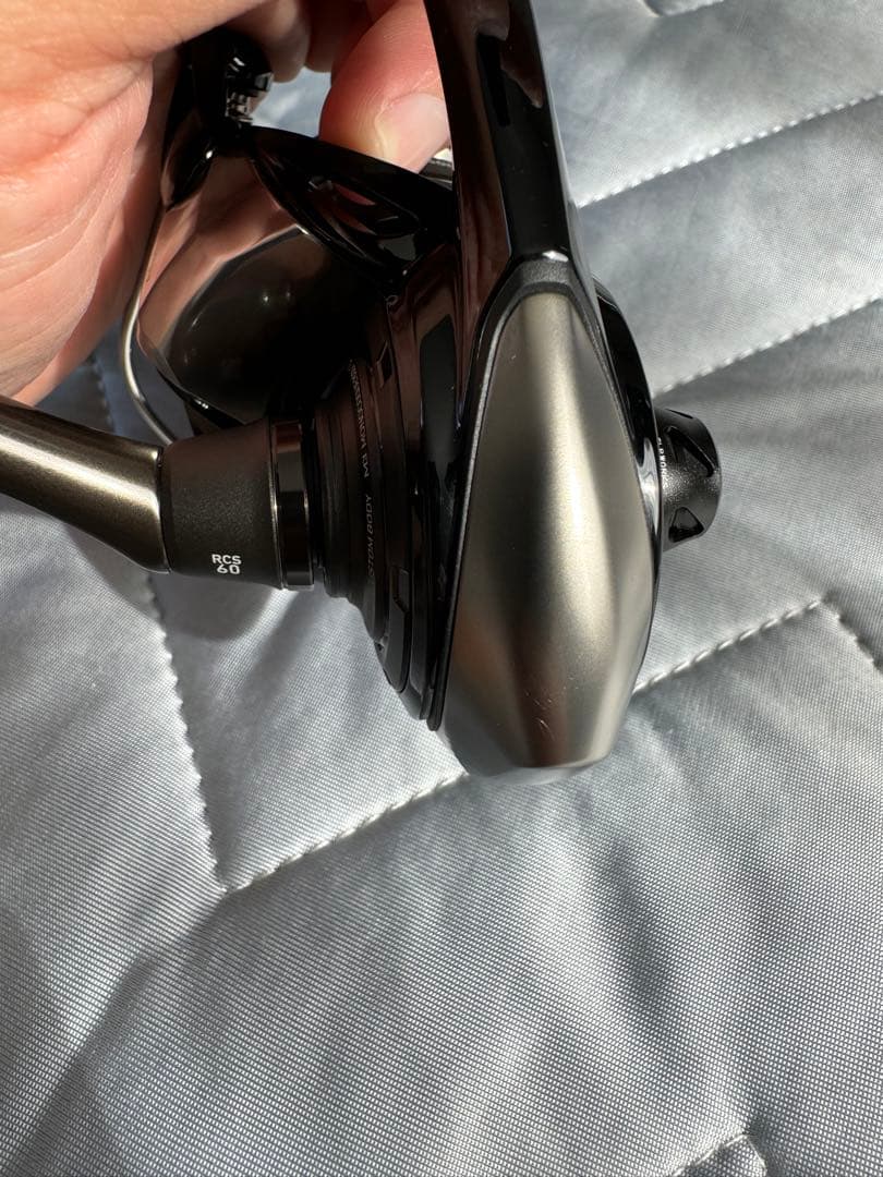 新品　ダイワ　セルテート LT4000-CXH-SLPW SLPカスタムボディ