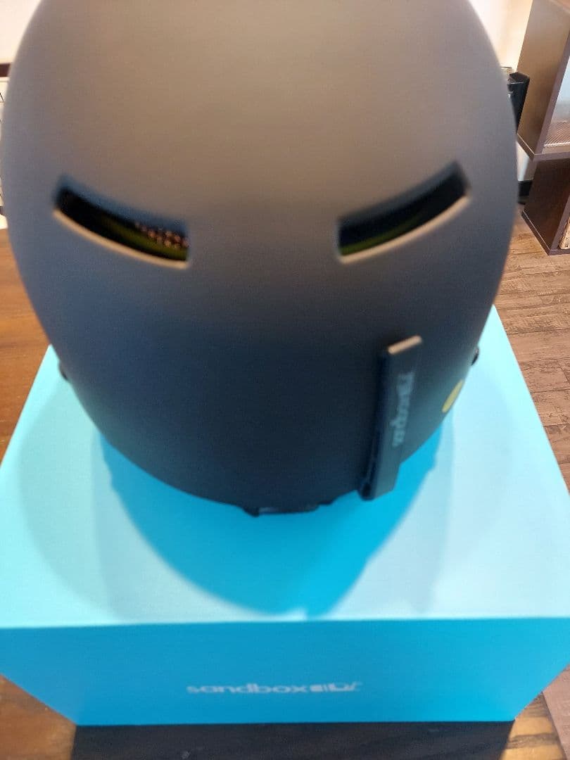 sandbox CLASSIC 20 ヘルメット MIPS　サイズML　新品