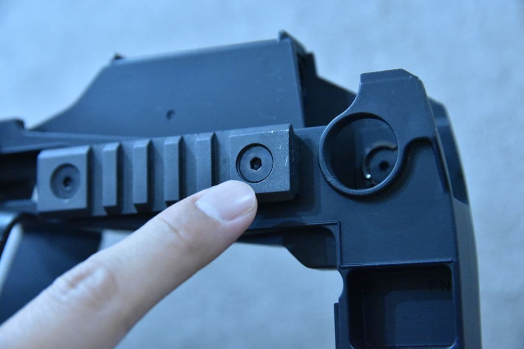 東京マルイ P-90 電動ガン 5.7×28mm