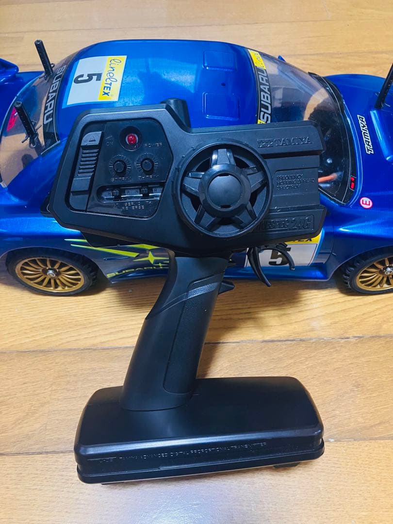 Tamiya Subaru ラジコンカー 1/10 4WD