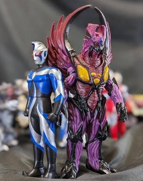ウルトラマンコスモス＆登場怪獣・宇宙人（バンダイ）ソフビフィギュア16体セット