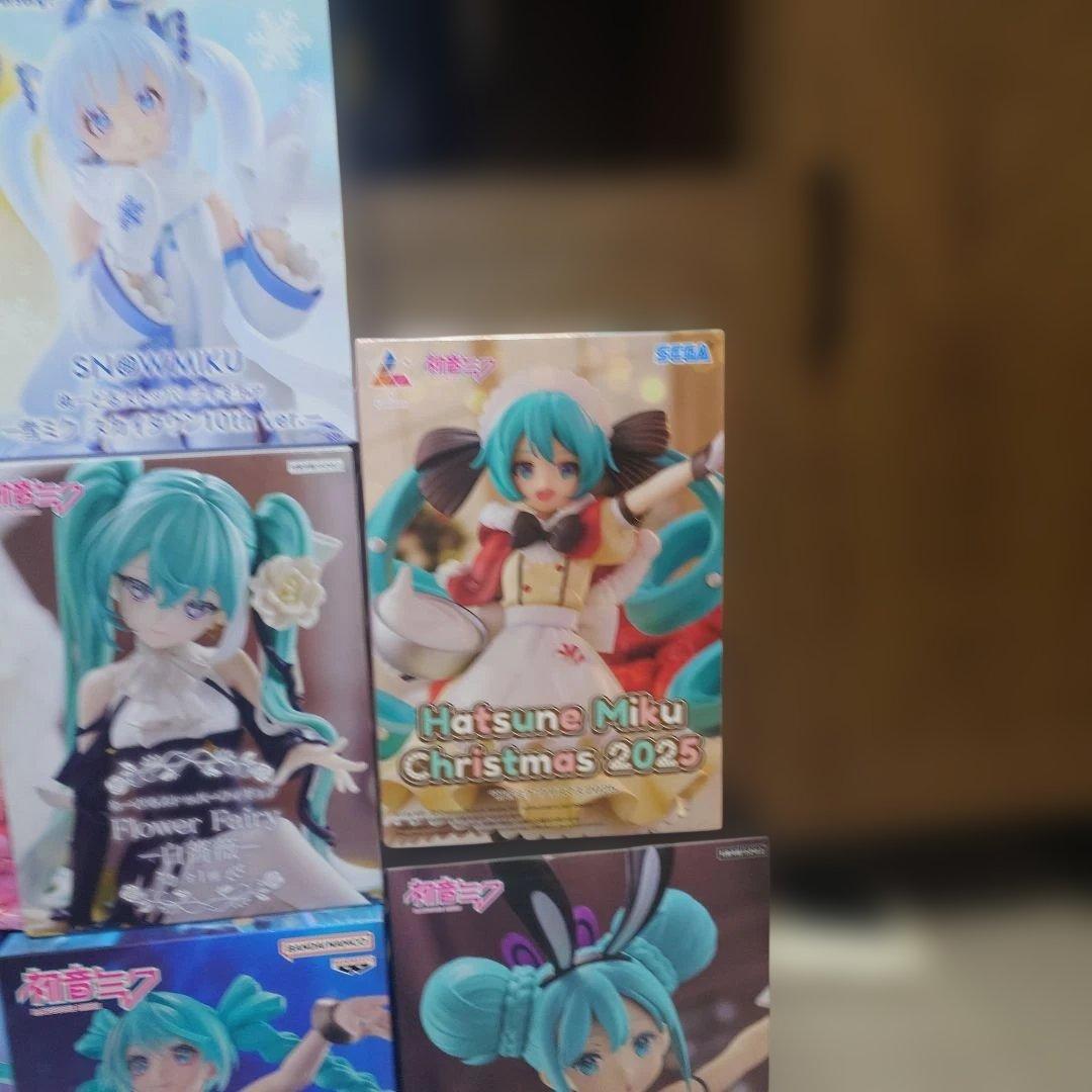 Hatsune Miku 初音ミクフィギュア8体セット　①