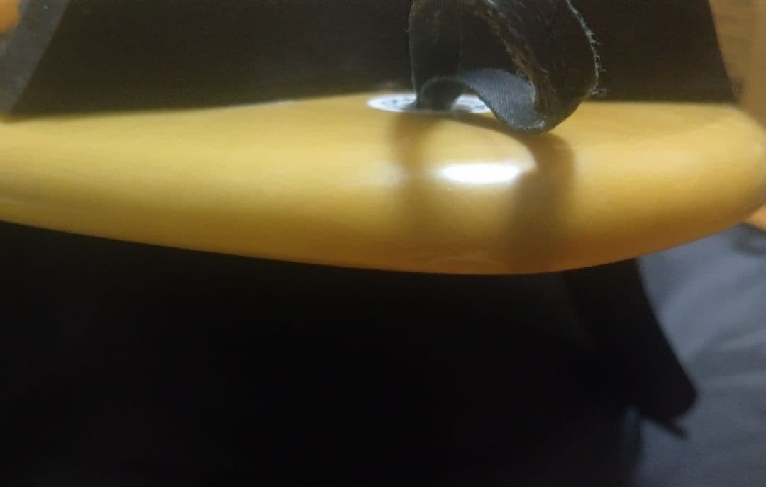 中古ショートボード アルメリック！フィン、リーシュコード、新品ハードケース付き！