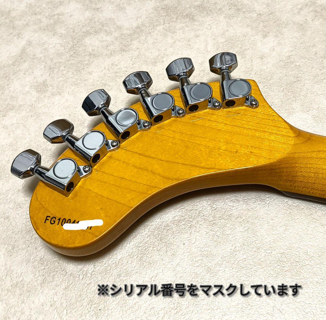 【新品同様】ZO-3 芸達者 3TS アンプ内蔵ミニギター 専用ケース付