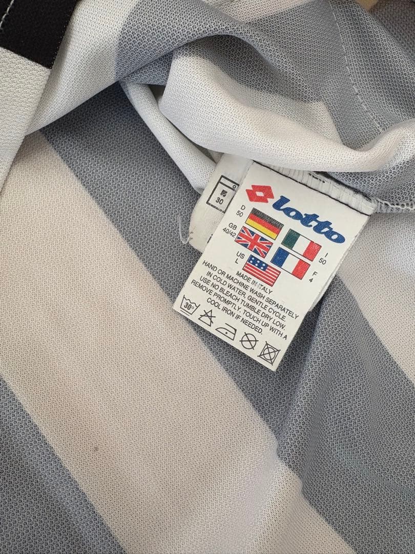 正規品 超希少 中古 美品 ユベントス 01/02 トレゼゲ Lサイズ