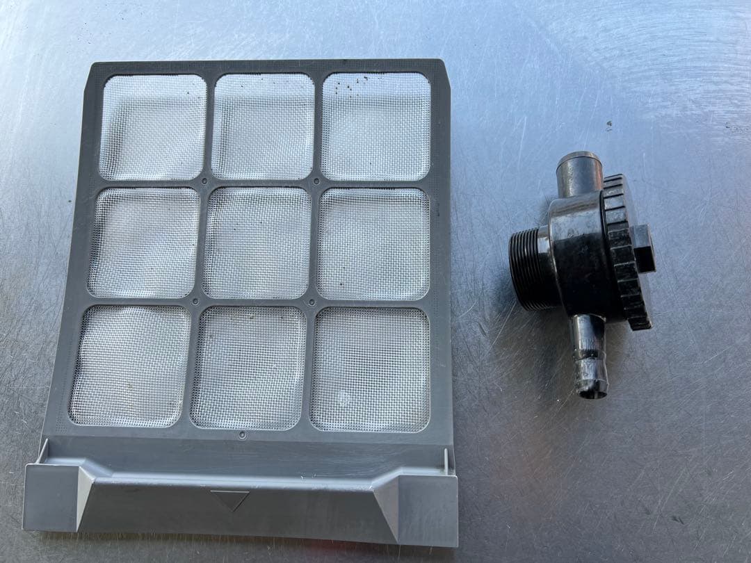 2018年 DAIWA テーブル形冷蔵庫 1500x600x800