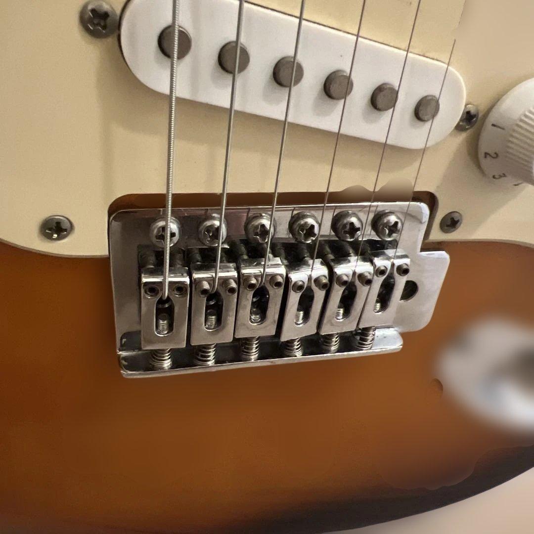 エレキギター　Squier