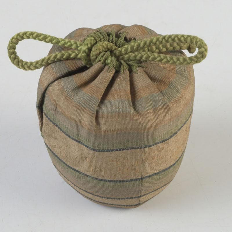 茶道具　黒漆　小棗　仕覆付　又玅斎花押朱書　住山楊甫極め箱　V　9859