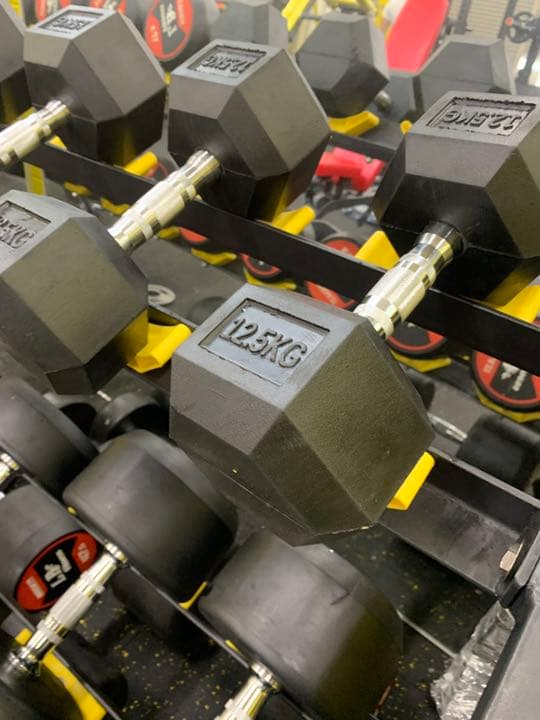 ラバーヘックス ダンベル　15kg  20kg 各2個