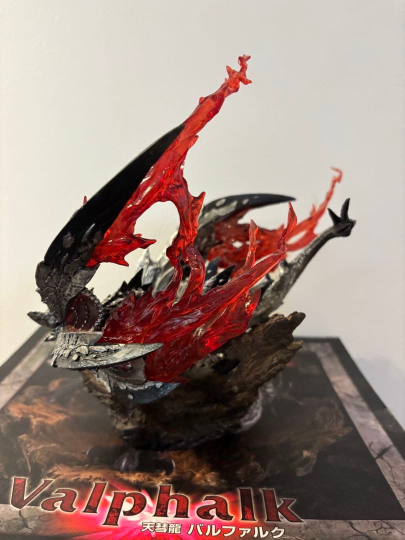 【限定値下げ中】カプコンフィギュア　クリエイターズモデル 天彗龍　バルファルク