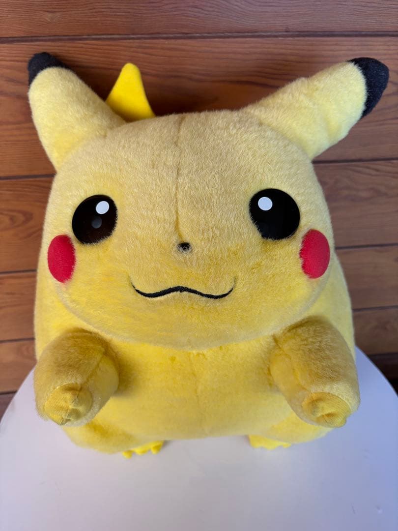 ピカチュウ　初期　等身大ぬいぐるみ