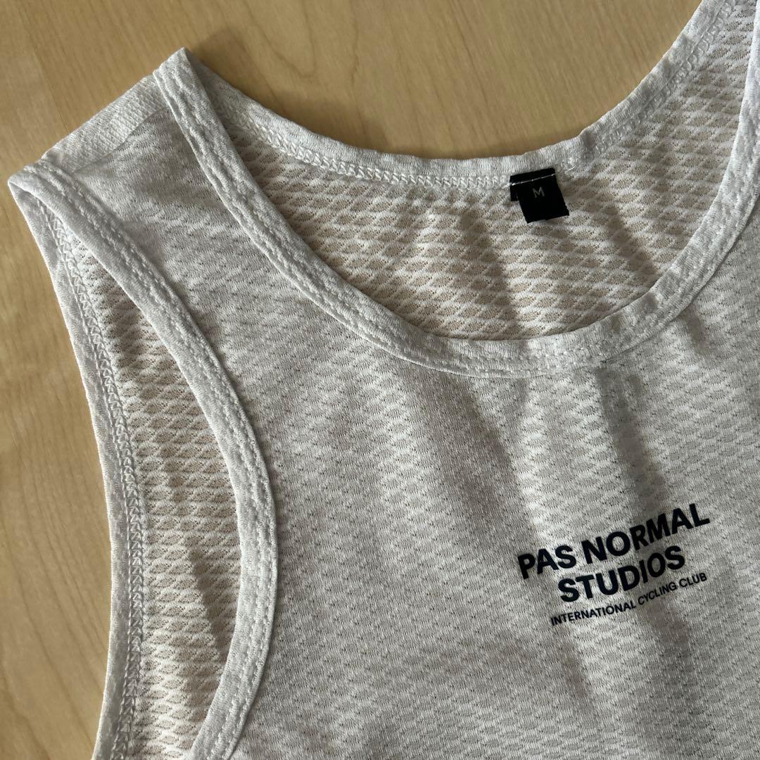 PAS NORMAL STUDIOS ベースレイヤー　レディースM