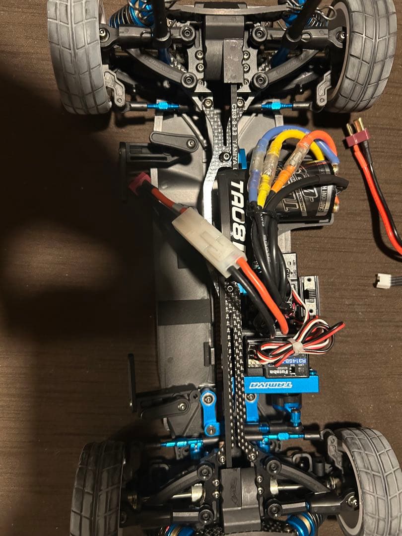 TA08 Rラジコンカー 本体 充電器付き