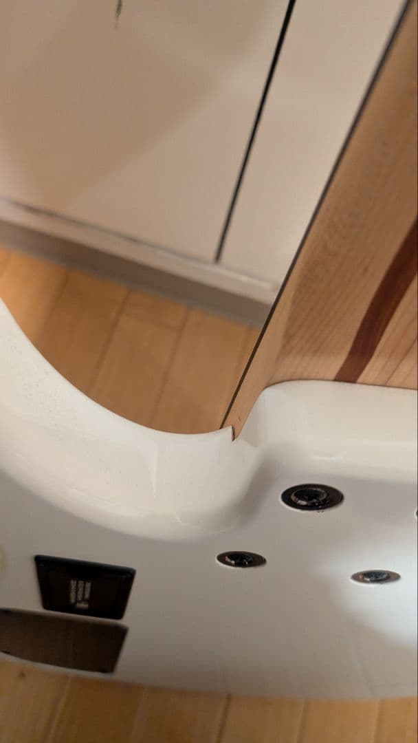 美品 YAMAHA/TRBX305 5弦 エレキベース 白 アクティブ