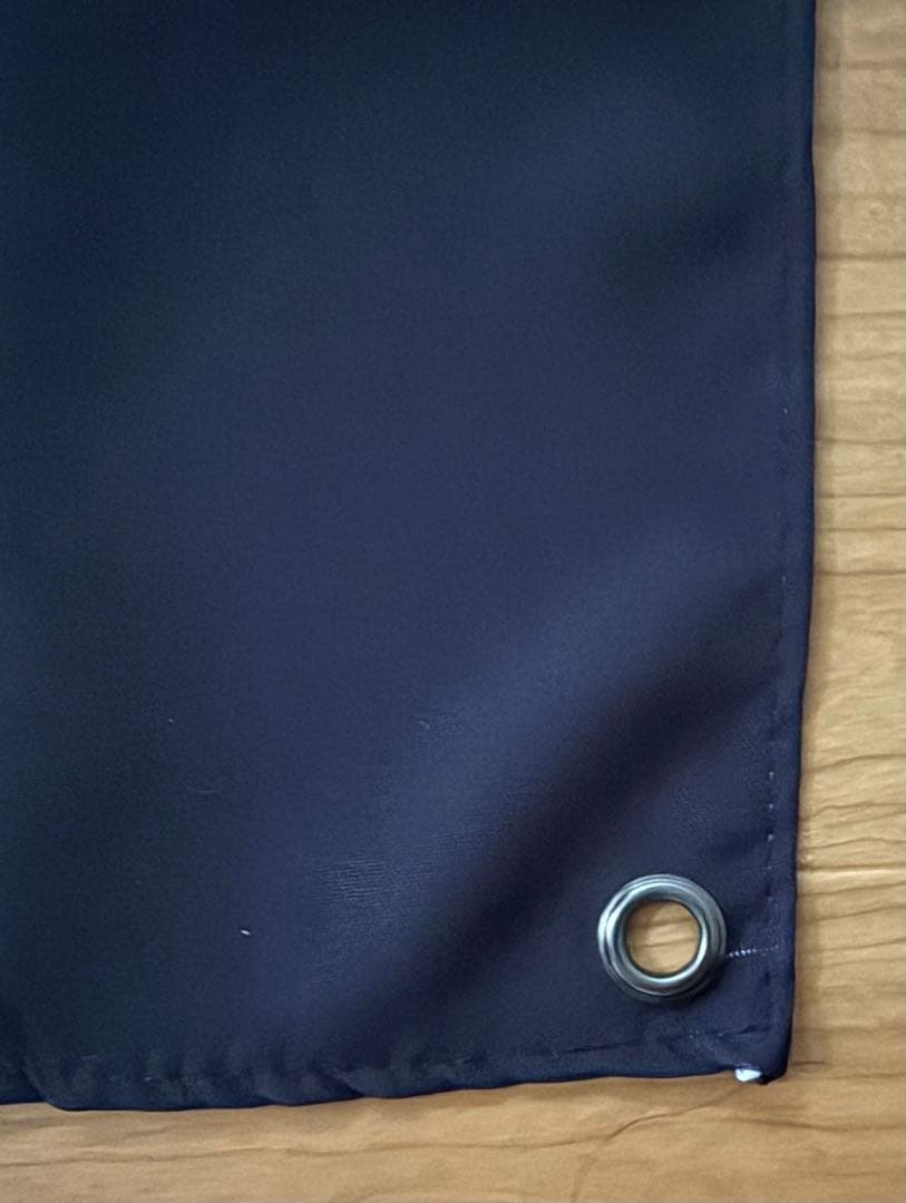 weezer グッズ　フラッグ ペナント　アイレット付き