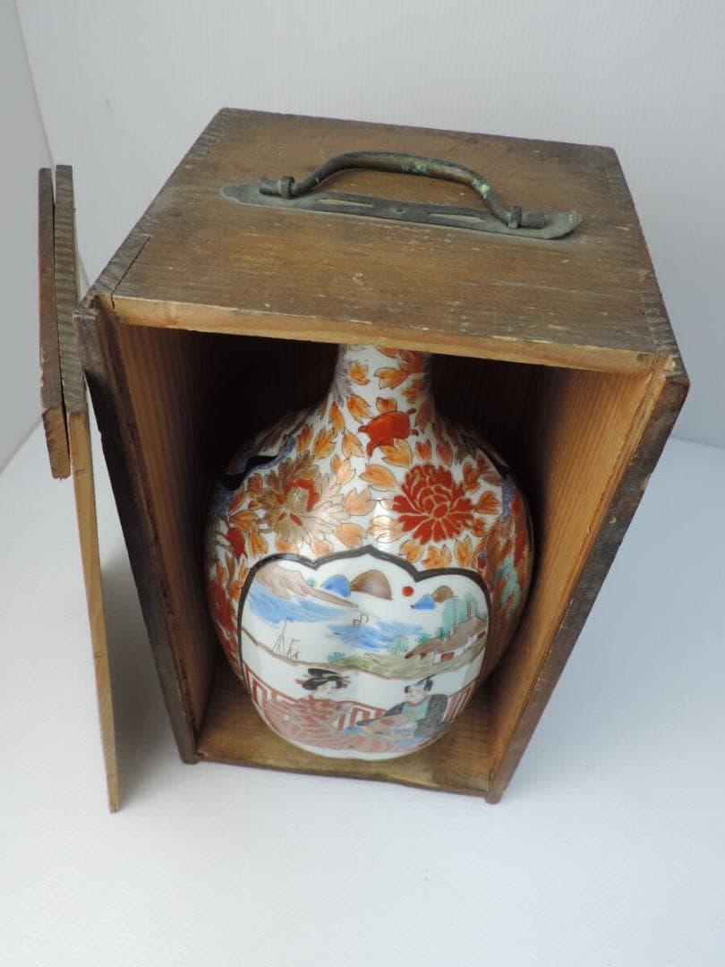 肥蝶山信甫製　色絵徳利　田代紋左衛門　幕末～明治