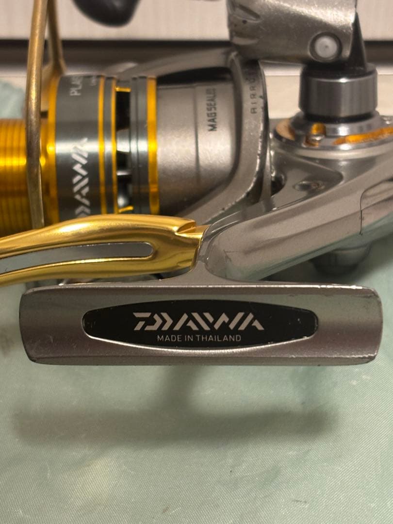 ダイワ　プレイソ　3000HLBD ブレーキレバー　スピニングリール