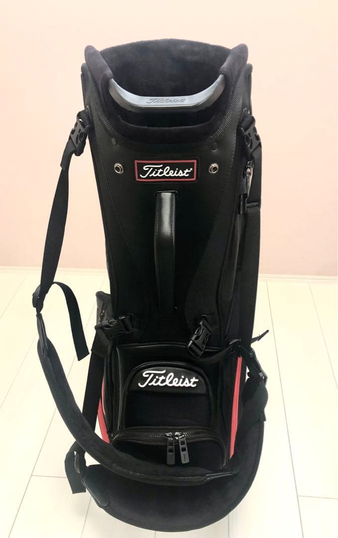 Titleist プレミアムスタンドキャディバッグ　タイトリストブラック／レッド