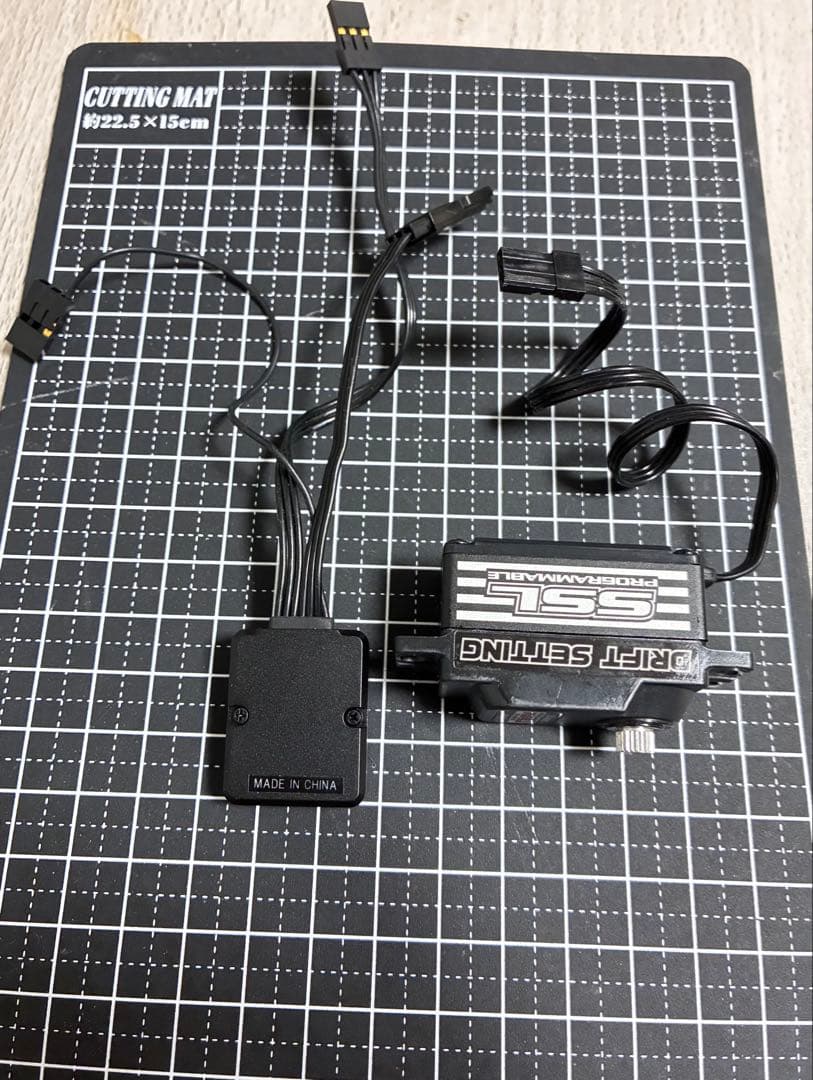 SANWA サーボ＆ジャイロ　ほぼ新品