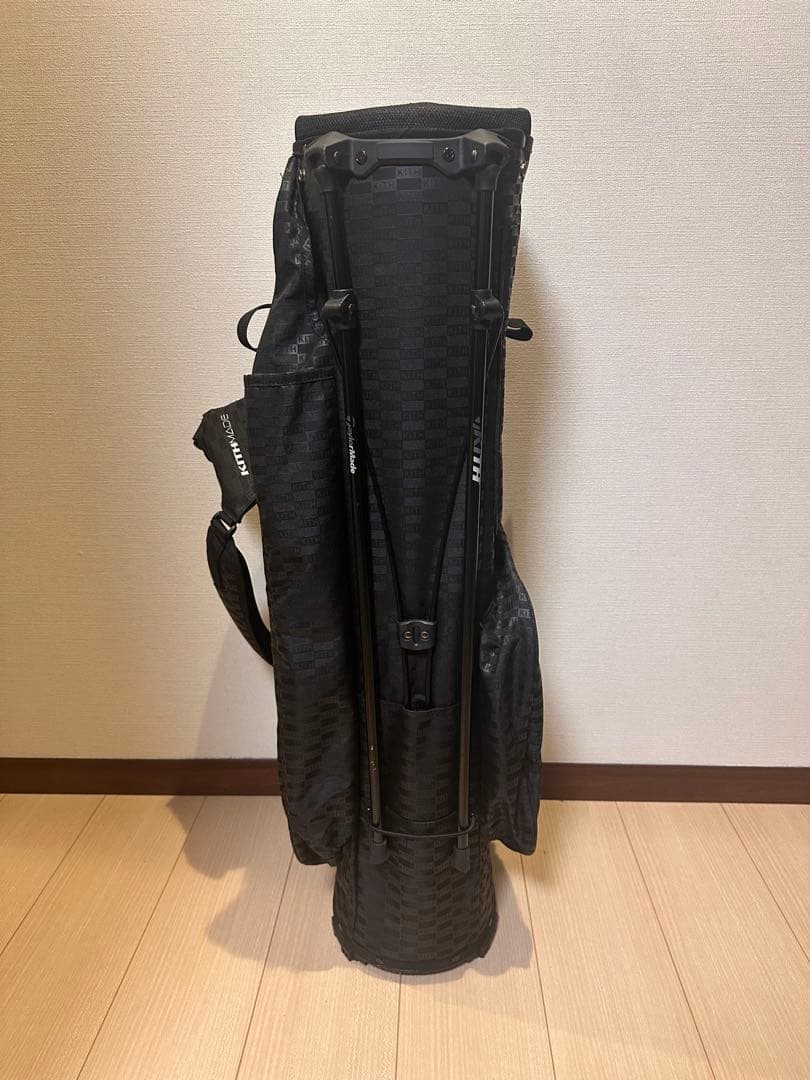 ゴルフバッグ・キャディバッグ Kith for TaylorMade Flextech Stand Bag