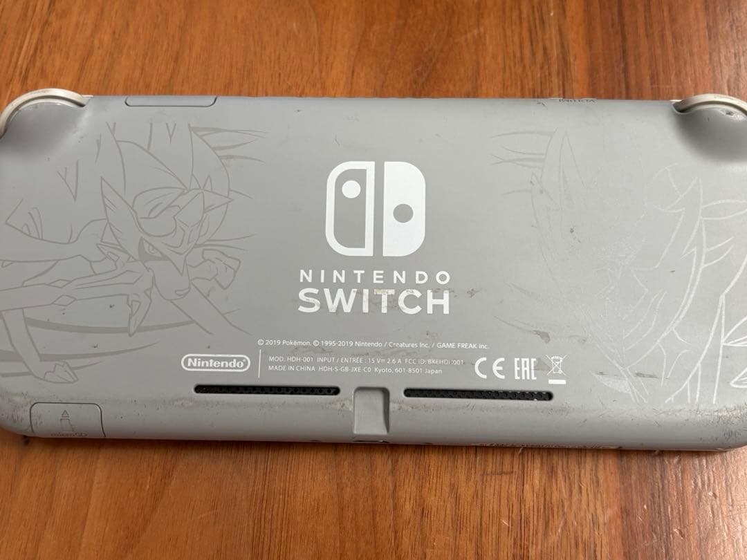 Nintendo Switch Lite ポケモン