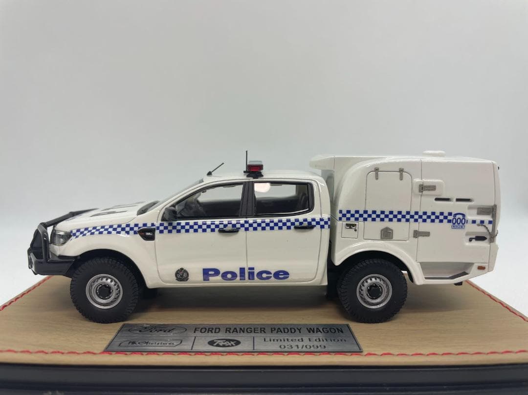 502-122 MK 1/43 フォード レンジャー PADDY WAGON