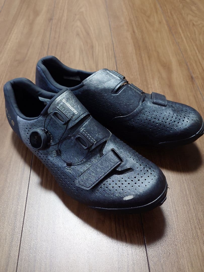 Shimano SH-RX801(42WIDE) + おまけultegraペダル