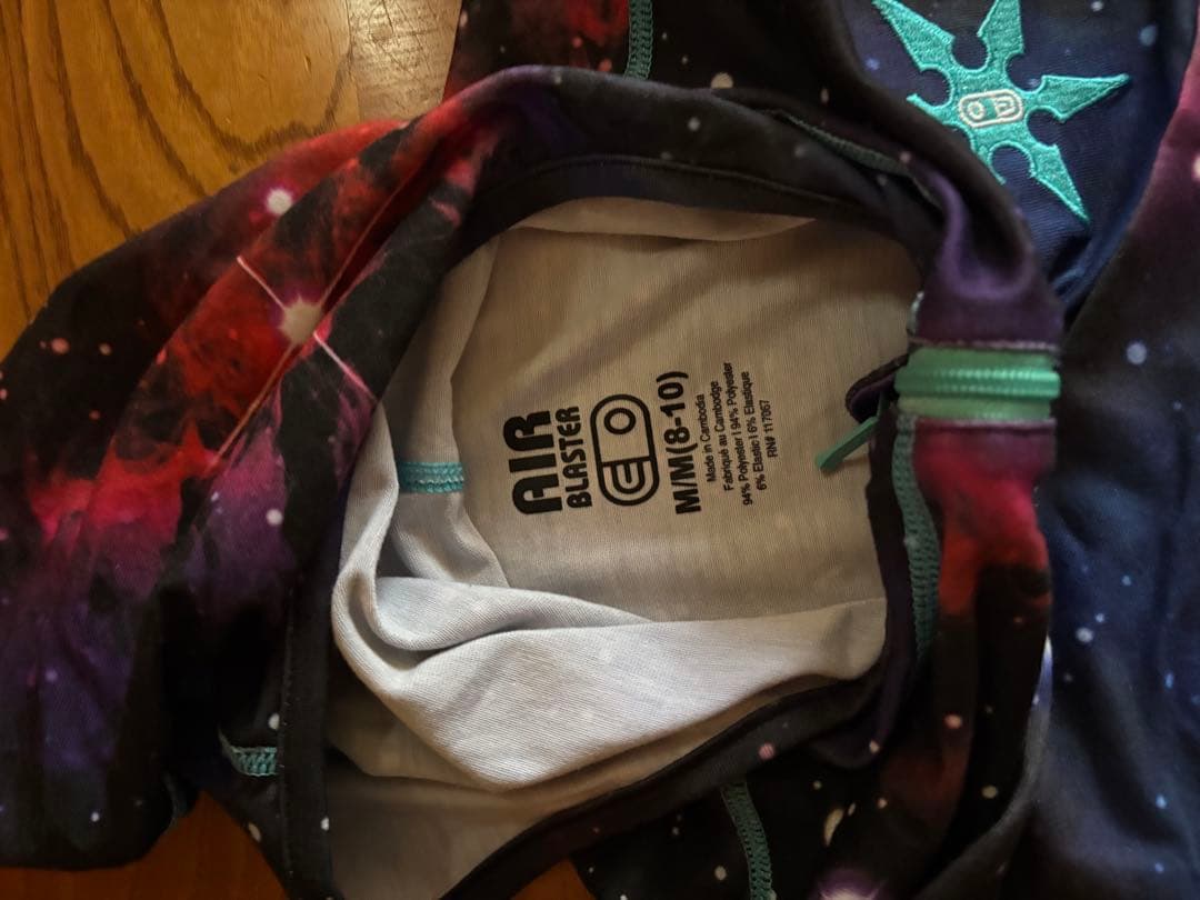 AIRBLASTER エアブラスターニンジャスーツ スノーボード 雪遊び キッズ