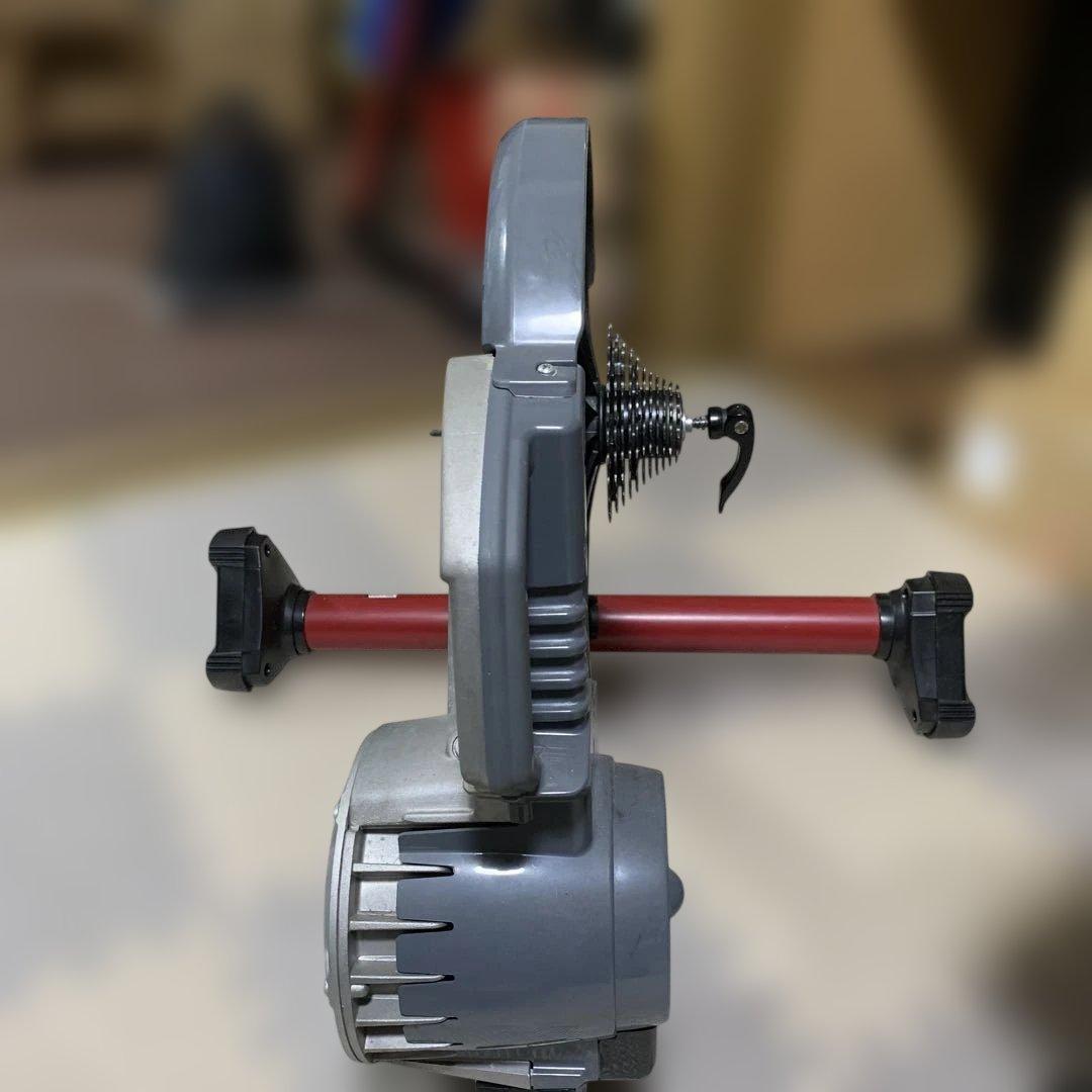 ELITE VOLANO 2018年ローラー台 ダイレクトドライブ式