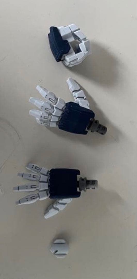 ば*な様 HGクスィーガンダム