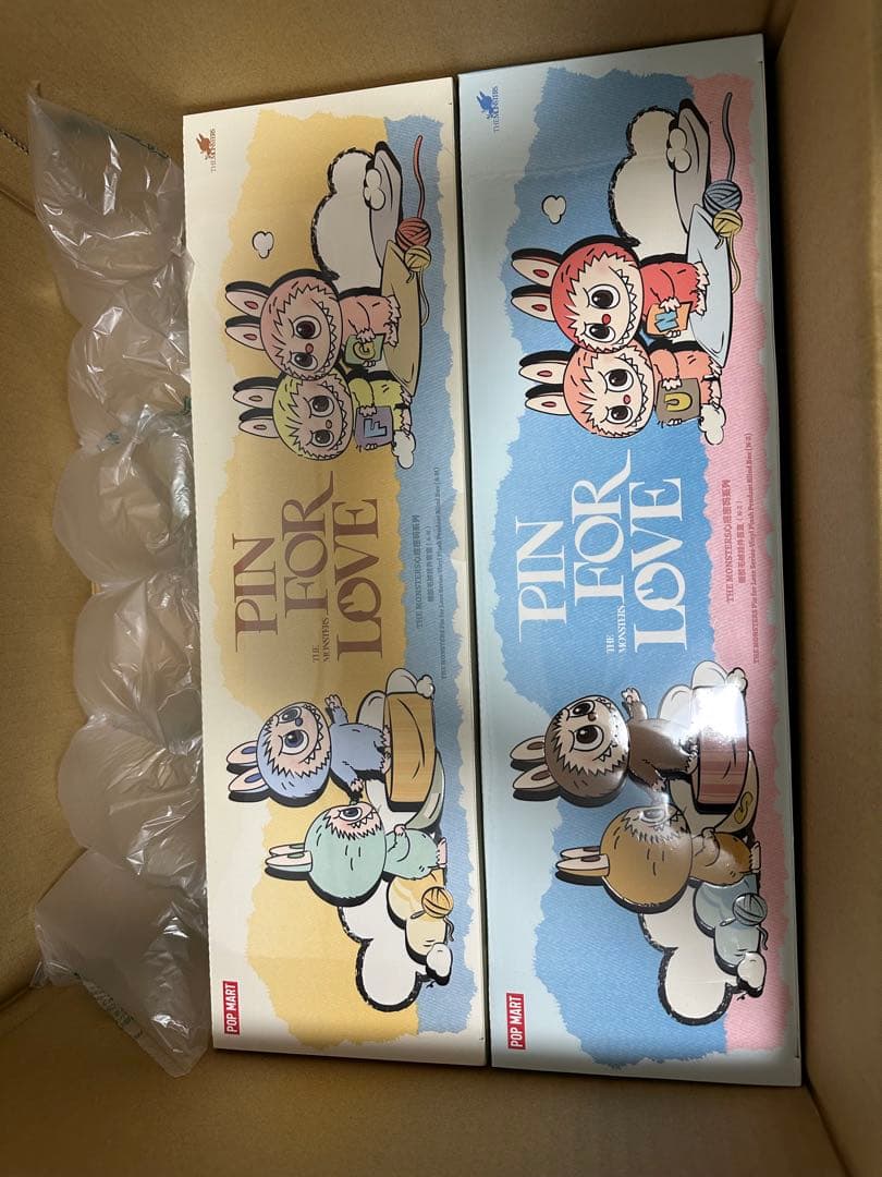 ラブブ イニシャル PIN FOR LOVE ぬいぐるみペンダント