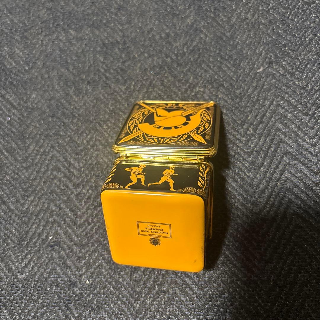 アテネ　2004 オリンピック　記念エナメル　ボックス