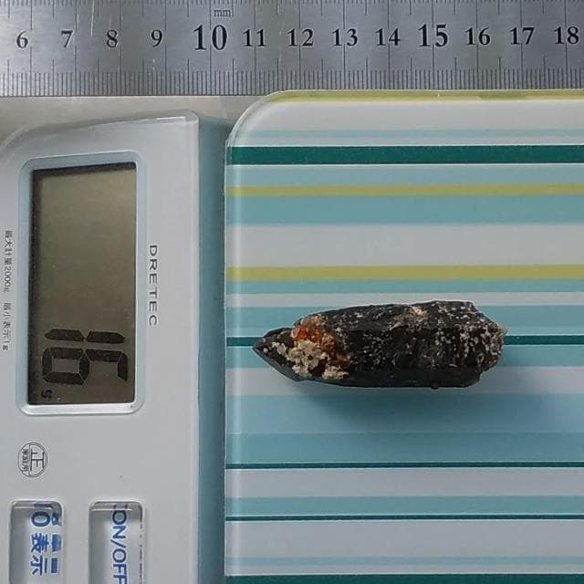 16g　スペサルタイト　煙水晶　ガーネット　母岩付き　共生鉱物　鉱物標本　水晶